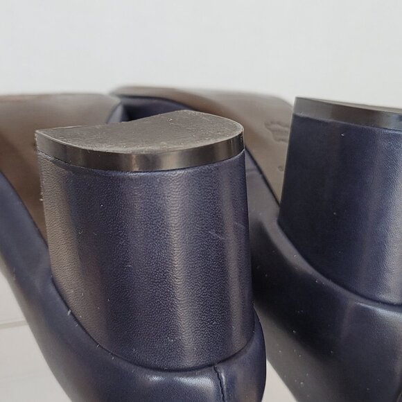 Cole Haan Justine Navy Leather Block Chunky Heels Classic Pumps - Picture 16 of 16